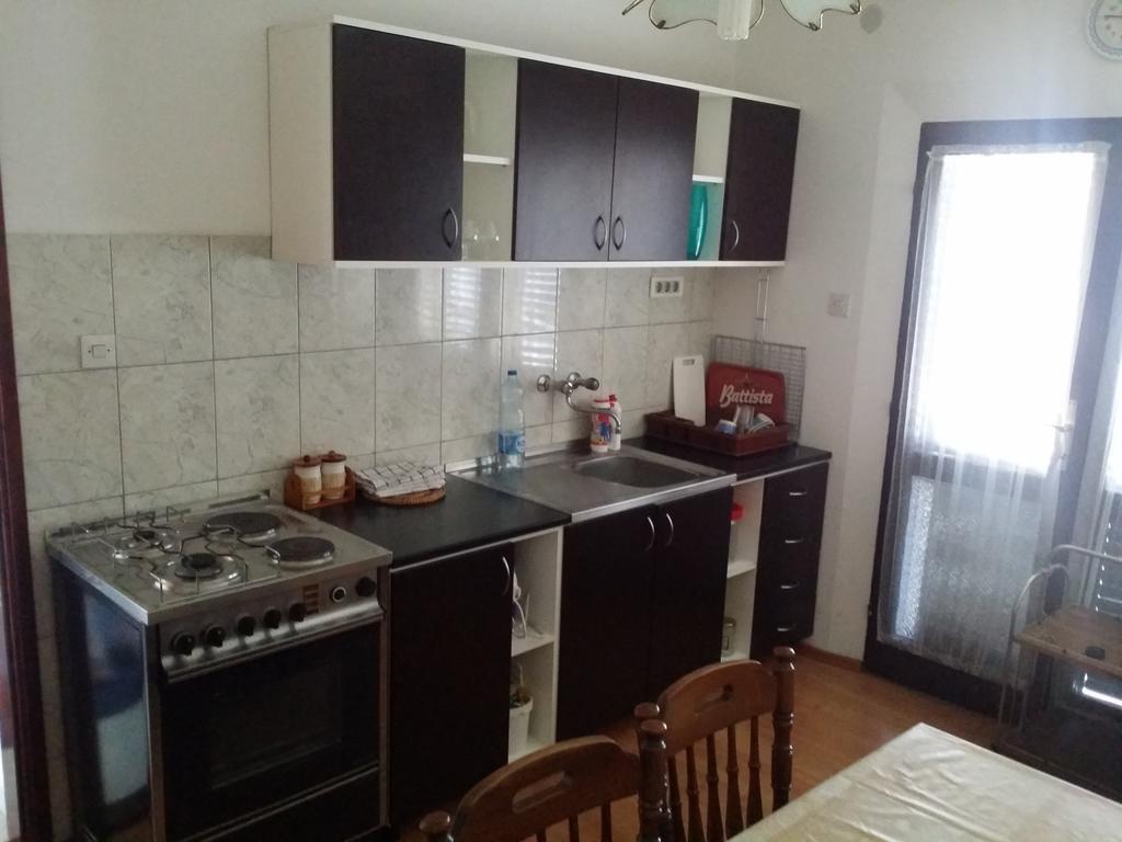 באר Apartman Tripkovic מראה חיצוני תמונה